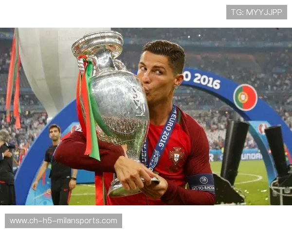 C罗或将影响战术适配性讨论走向