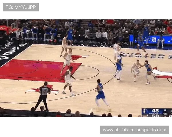 独行侠团队外线连续三分助球队逆转